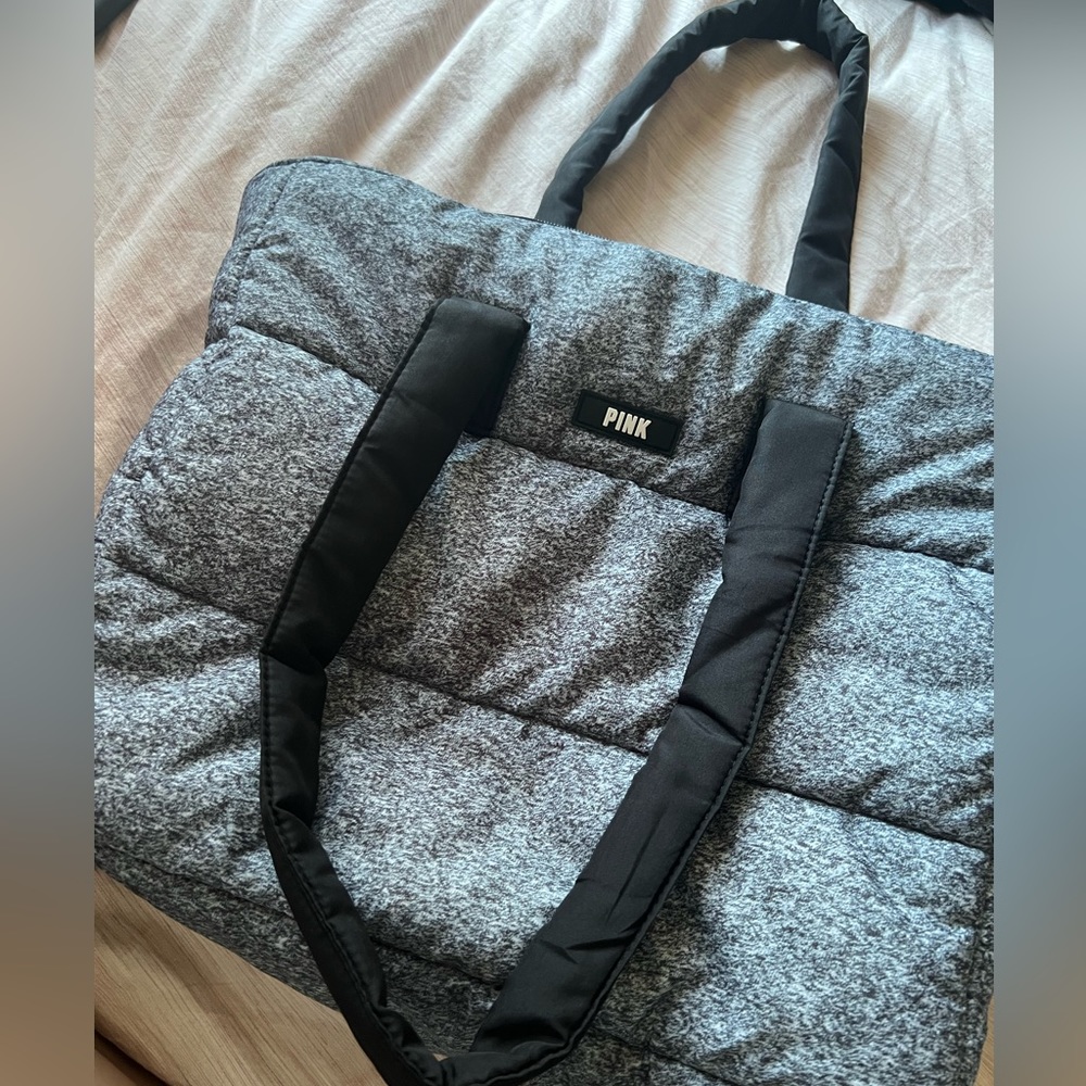 Victoria’s Secret PINK puffy tote